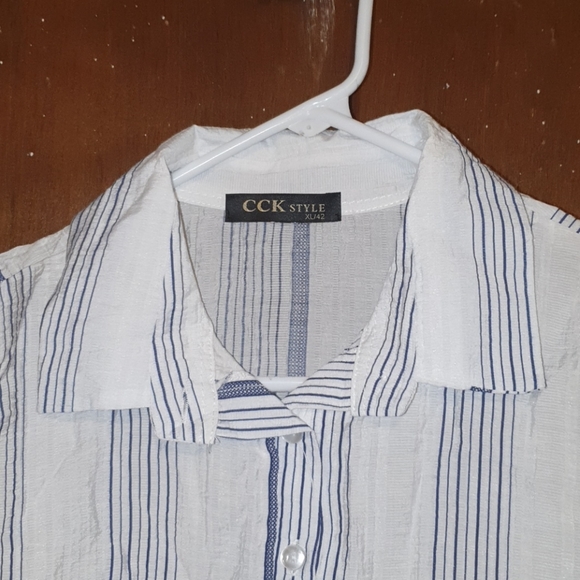 CCK STYLE button down NWOT - Picture 2 of 6